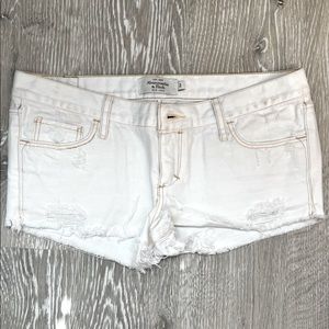Abercrombie & Fitch - SIZE 2